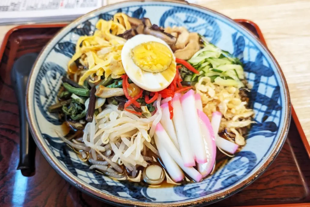 A week in Tokyo: cold salad with noodles and egg